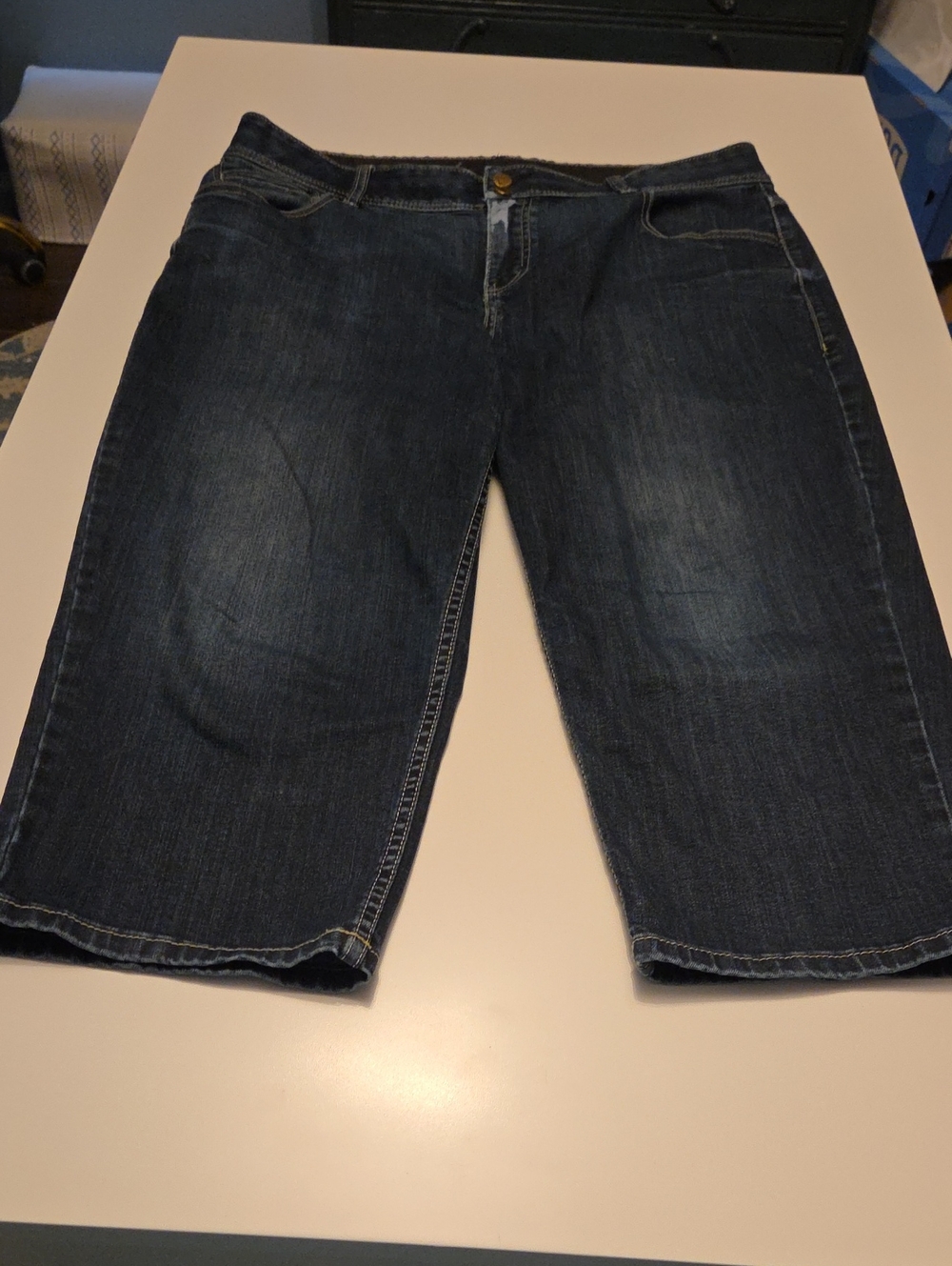 Lane Bryant Dark Blue Cropped Denim Capri